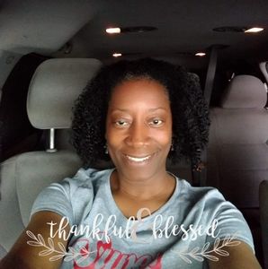 Meet your Posher, Latrenda